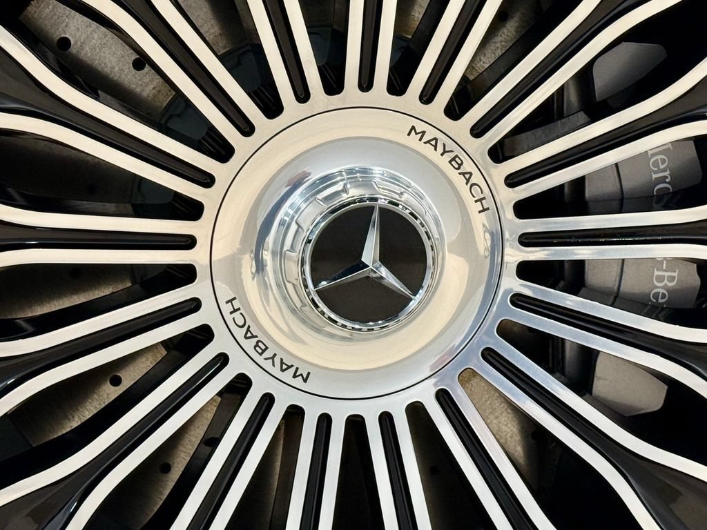 Used 2026 Mercedes-Benz Maybach S 680 4MATIC image 15