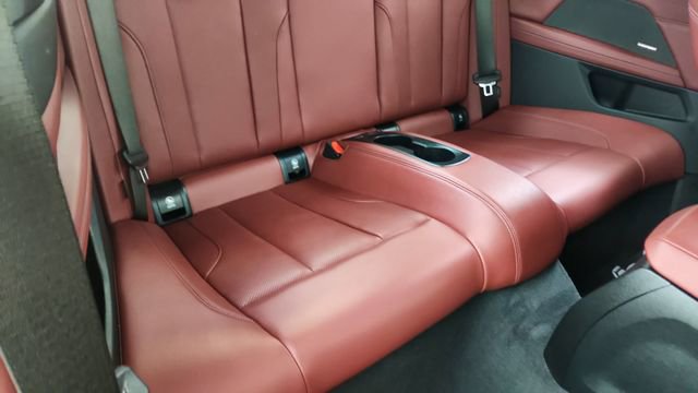 Used 2026 BMW 430i Convertible RWD image 28