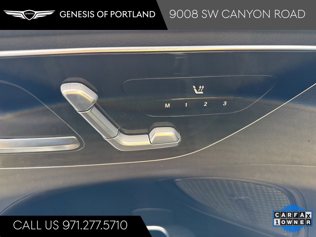 Used 2025 Mercedes-Benz C 300 4MATIC Sedan image 18