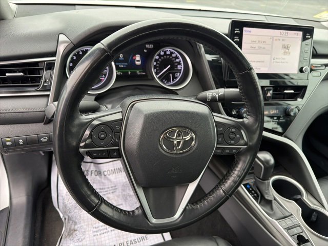 Used 2023 Toyota Camry XLE w/ Cold Weather Package image 11
