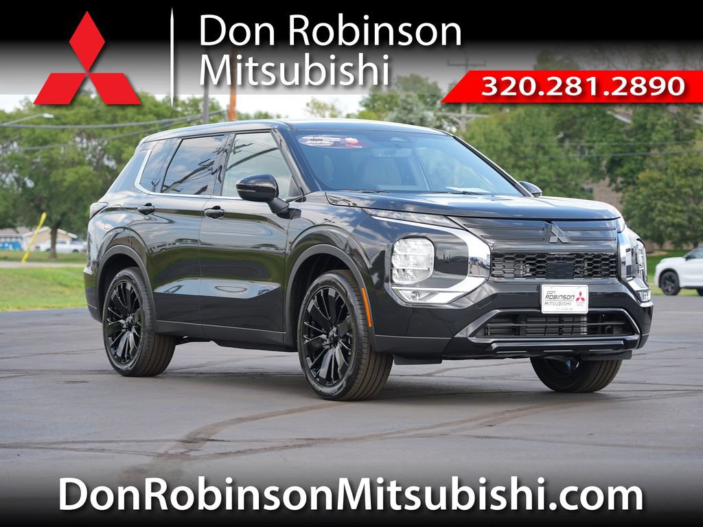 New 2026 Mitsubishi Outlander LE AWD/4WD image 1