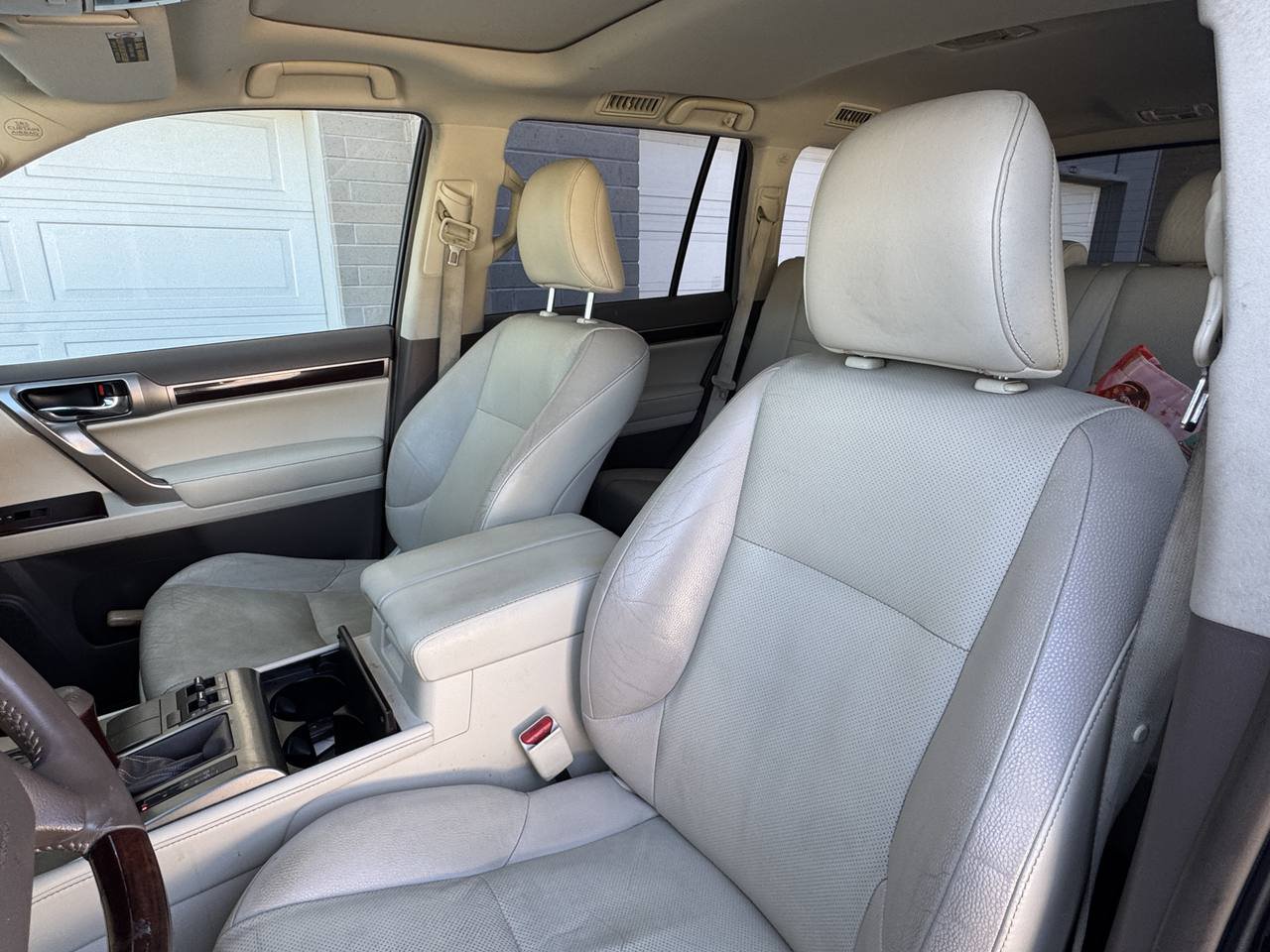 Used 2014 Lexus GX 460 w/ Premium Package AWD/4WD image 13