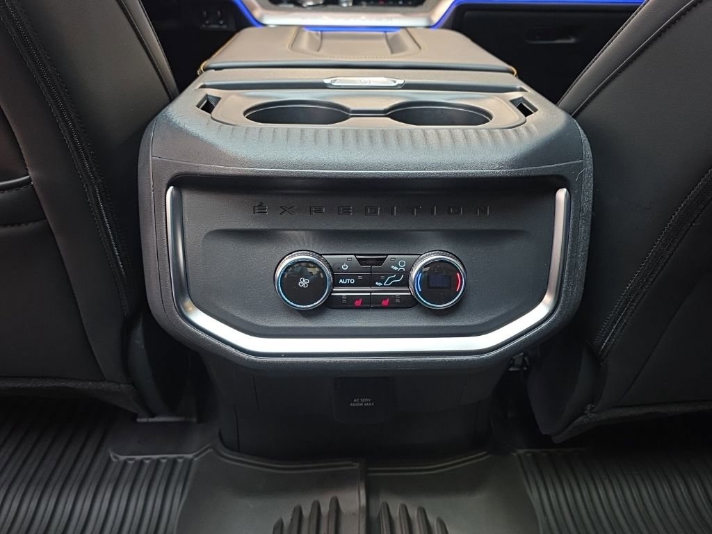 Used 2025 Ford Expedition Tremor image 20