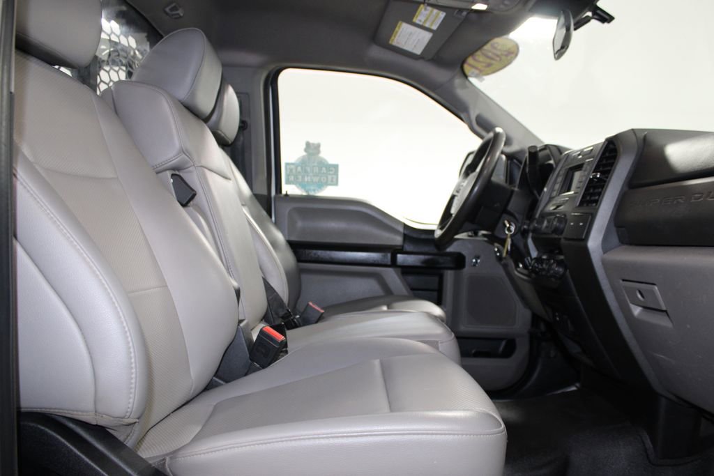 Used 2021 Ford F550 4x4 Regular Cab Super Duty image 25