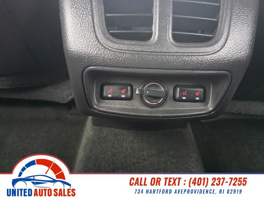 Used 2015 Ford Taurus SHO w/ Equipment Group 401A image 23