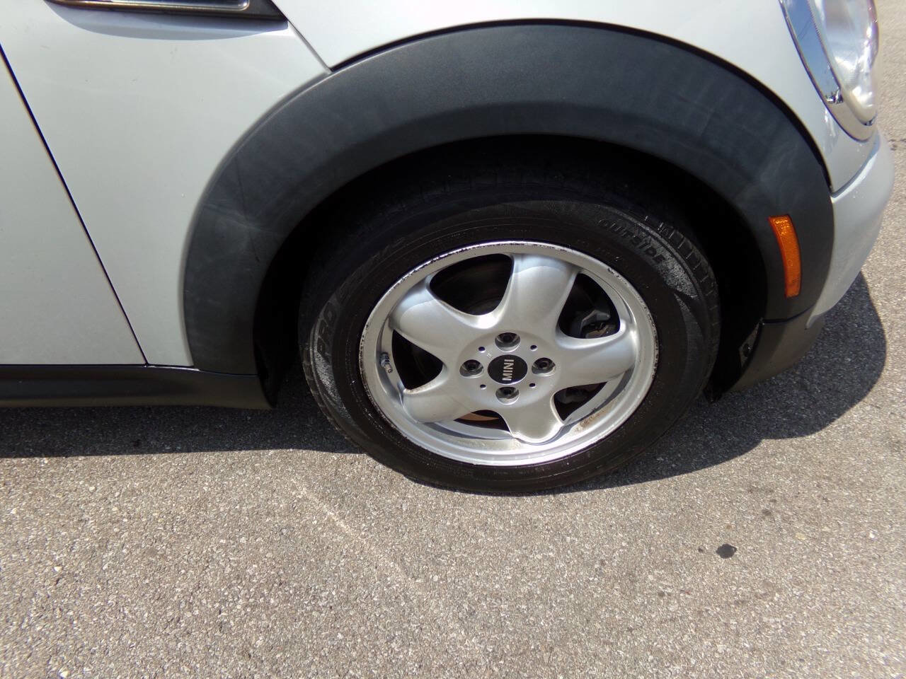Used 2011 MINI Cooper Hardtop image 30