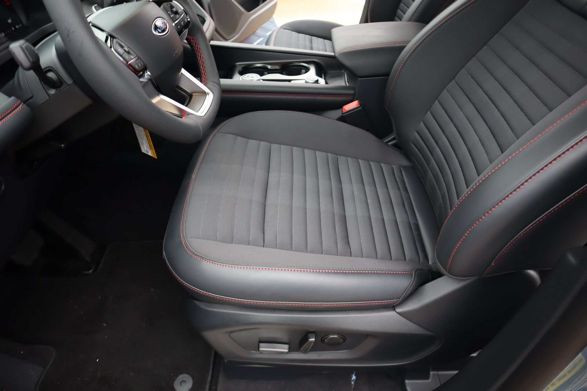 New 2026 Ford Explorer ST-Line w/ Premium Package RWD image 12