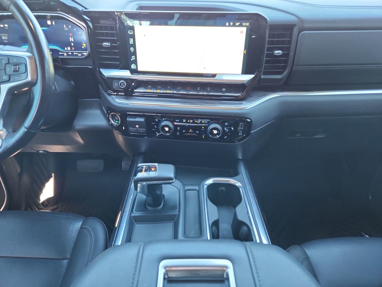 Used 2022 Chevrolet Silverado 1500 LTZ image 14