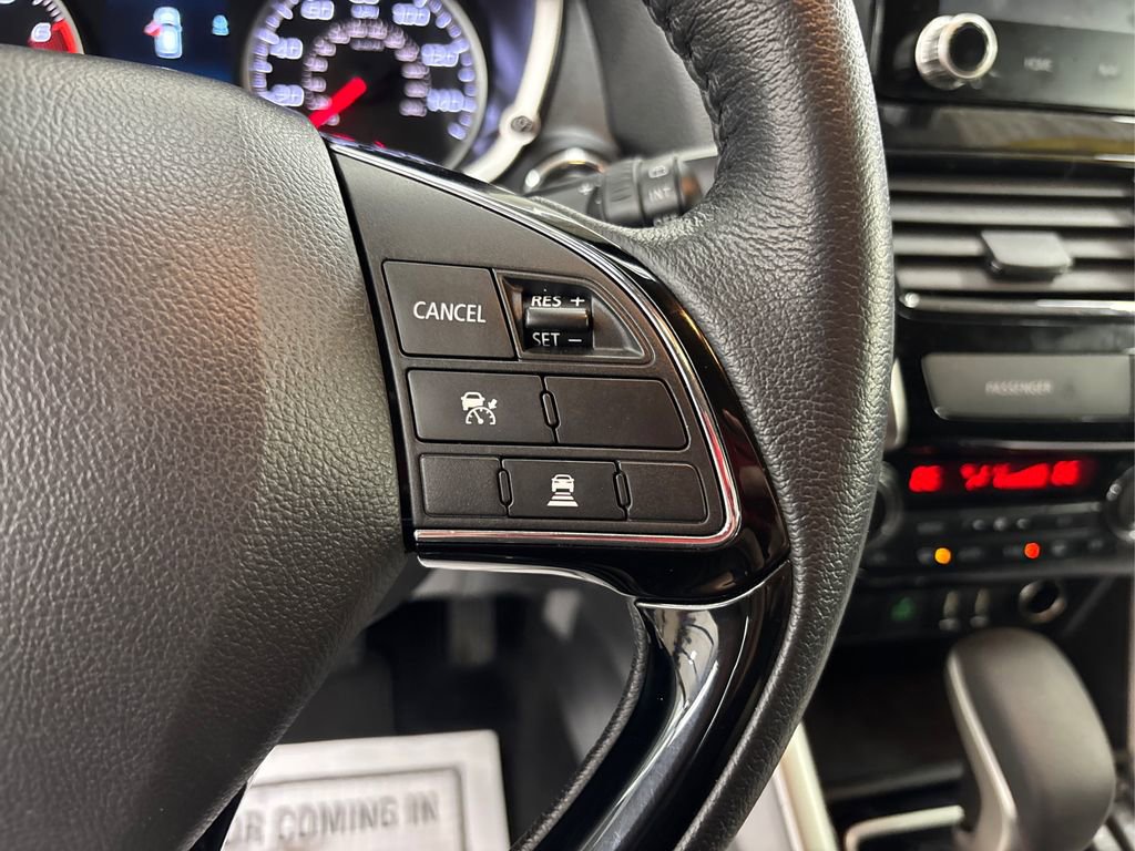 Used 2024 Mitsubishi Eclipse Cross SE image 29