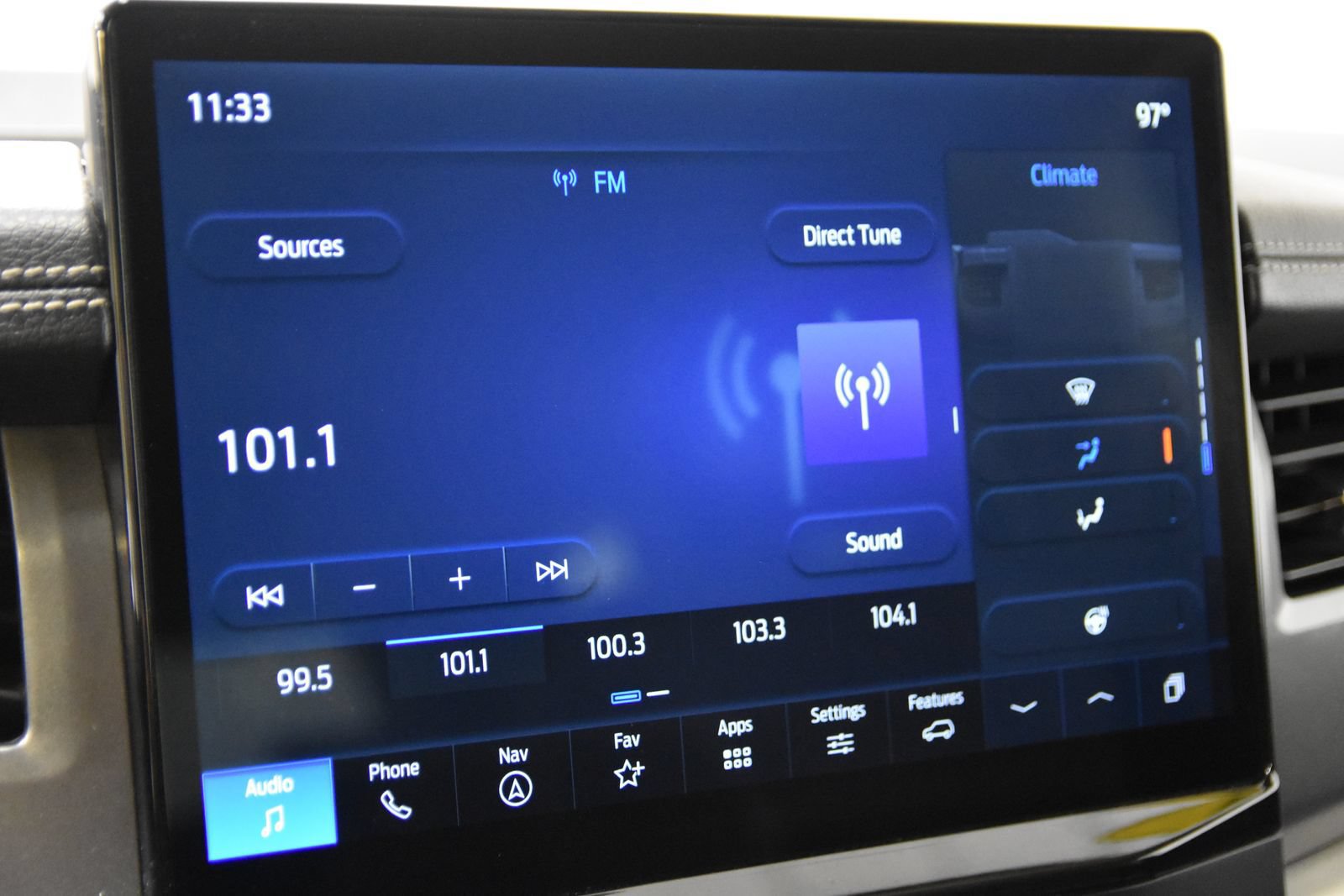 Used 2024 Ford Expedition XLT RWD image 22