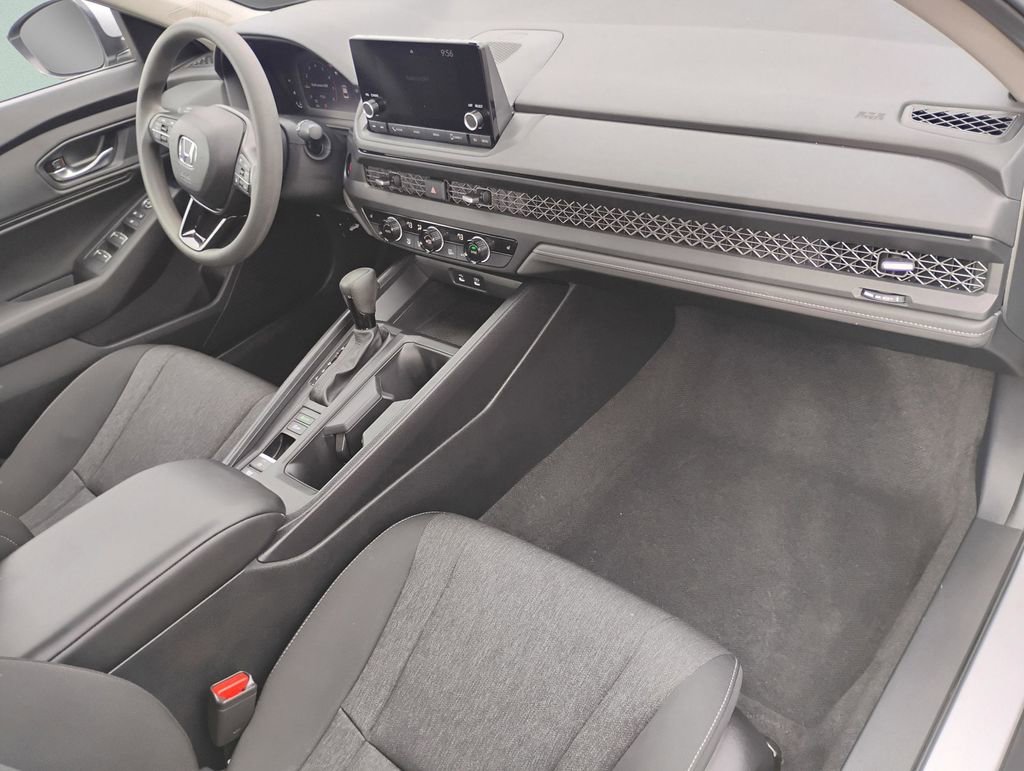 Used 2024 Honda Accord EX image 14