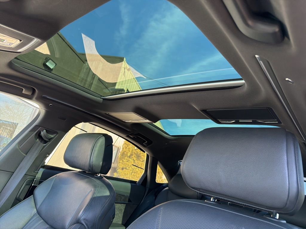 Used 2020 Audi A8 L 4.0T w/ Executive Package image 12