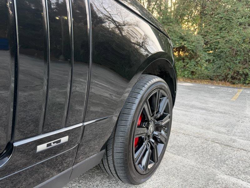 Used 2017 Land Rover Range Rover Long Wheelbase Supercharged image 36