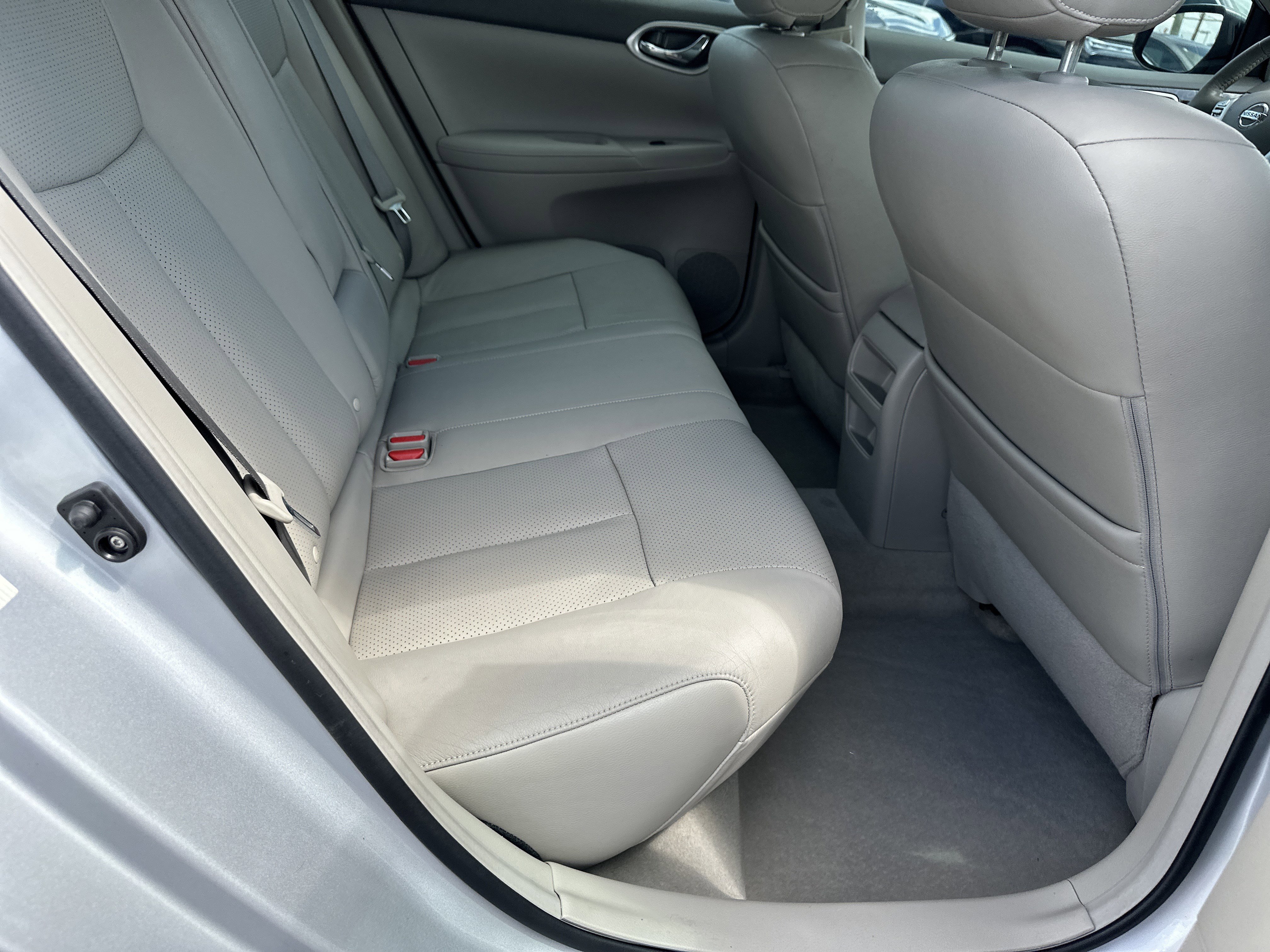 Used 2013 Nissan Sentra SL w/ Leather Pkg FWD image 16