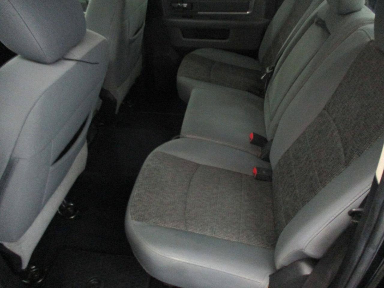 Used 2016 RAM 1500 Big Horn AWD/4WD image 11