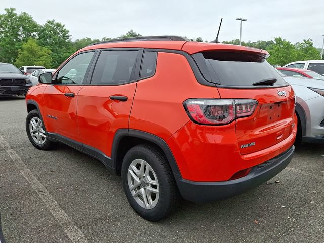 Used 2017 Jeep Compass Sport w/ Tech Group FWD image 6