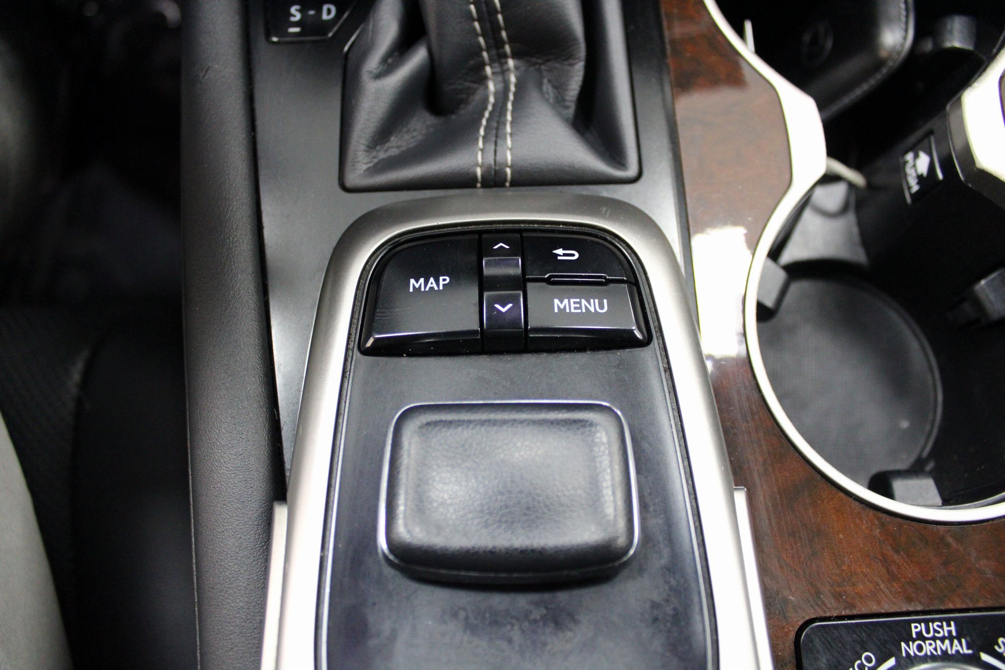 Used 2019 Lexus RX 450h AWD image 42