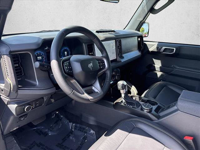 Used 2026 Ford Bronco Badlands AWD/4WD image 9