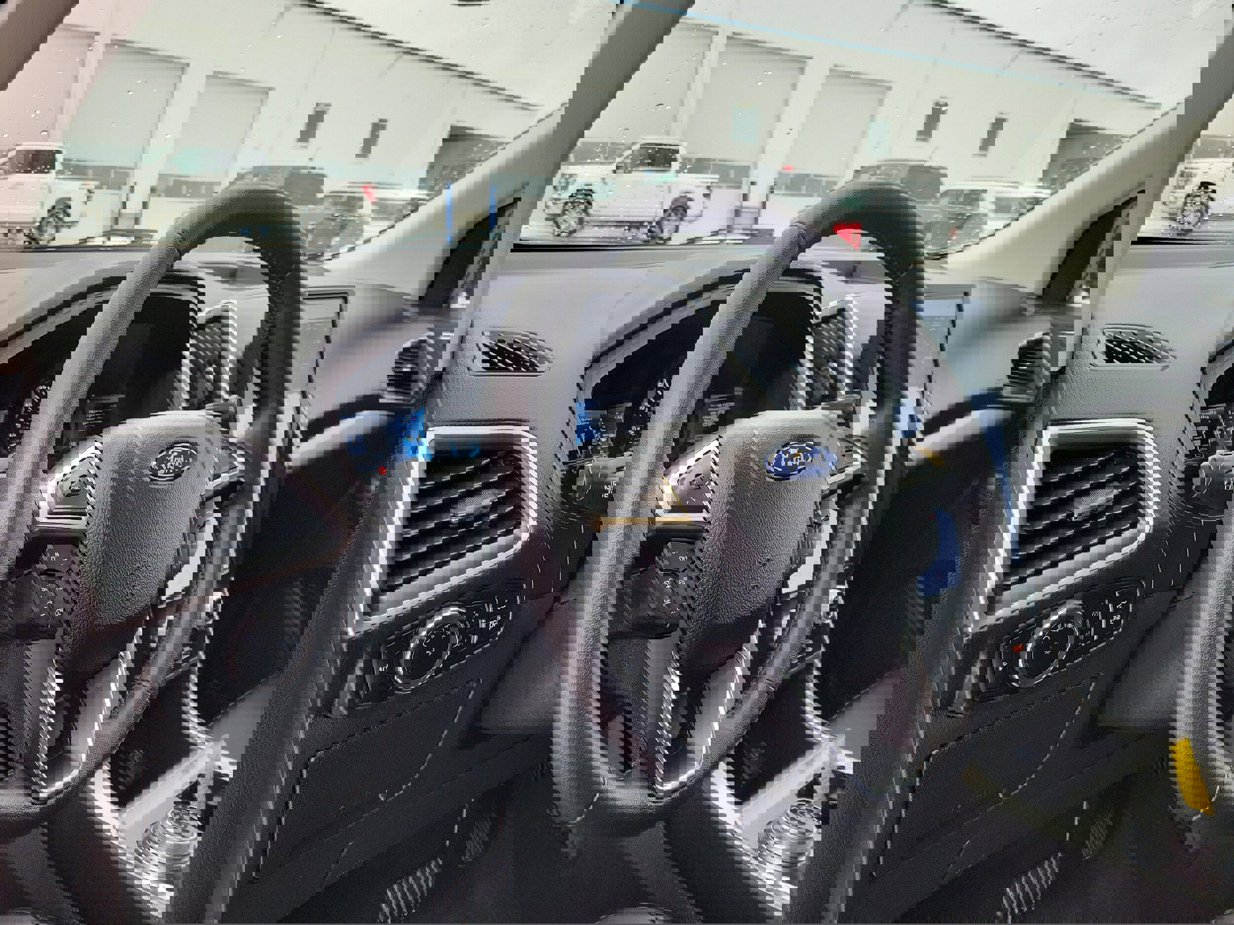 Used 2024 Ford Edge SEL w/ Convenience Package image 21