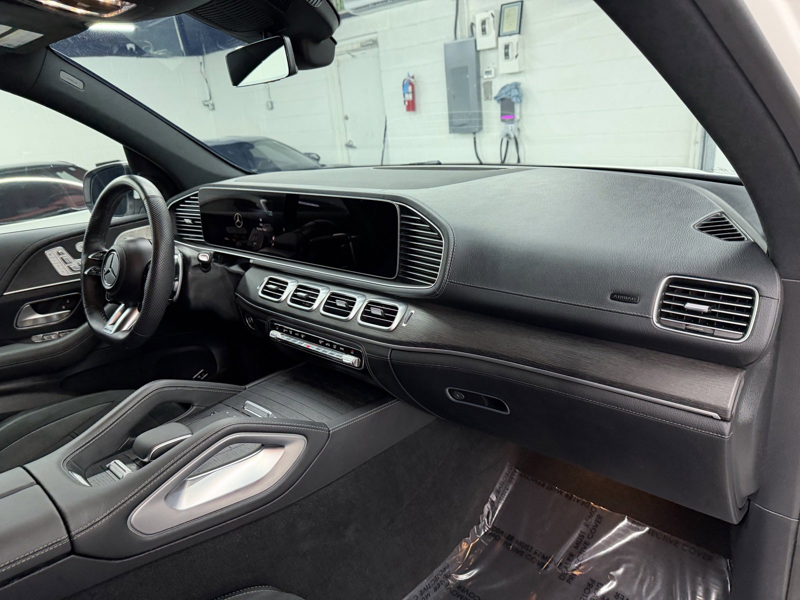 Used 2024 Mercedes-Benz GLE 53 AMG 4MATIC image 18