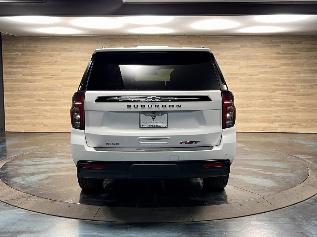 Used 2024 Chevrolet Suburban RST w/ Luxury Package image 26