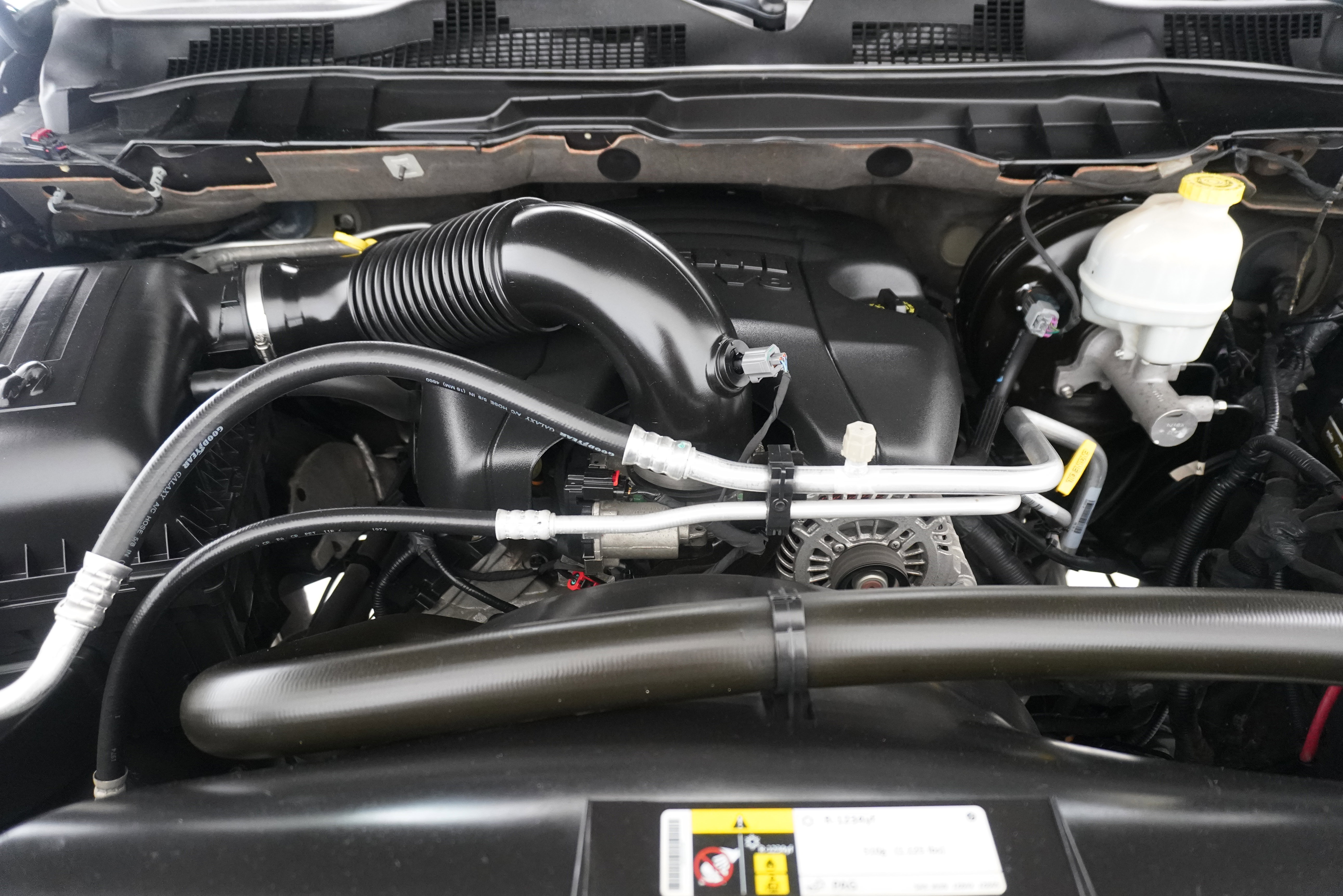 Used 2014 RAM 1500 Express RWD image 23