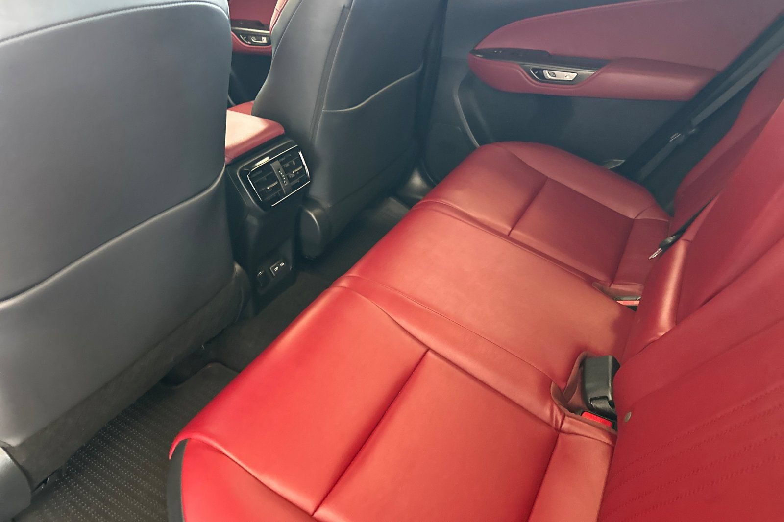 Used 2024 Lexus NX 350h AWD w/ Vision Package image 9