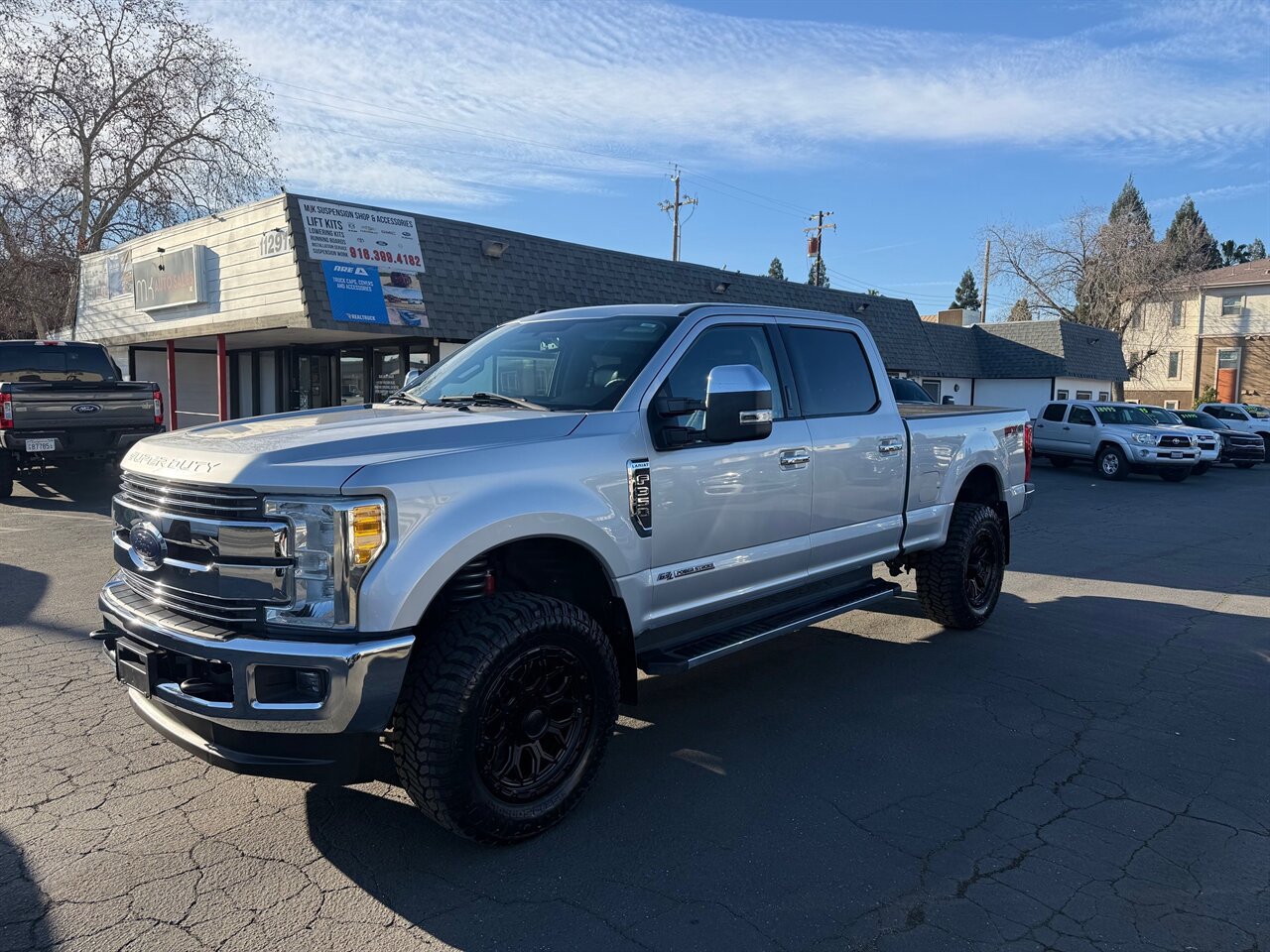 Used 2017 Ford F350 Lariat w/ Chrome Package image 1