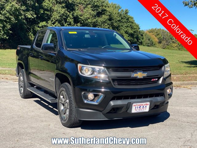 Used 2017 Chevrolet Colorado Z71 AWD/4WD image 1