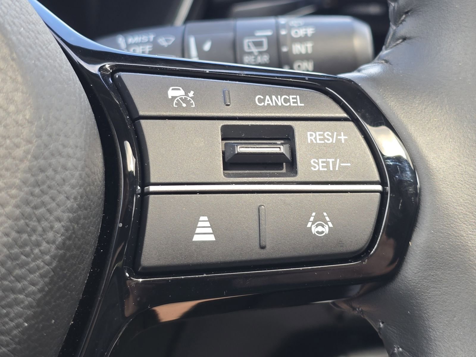 Used 2024 Honda CR-V EX-L image 28