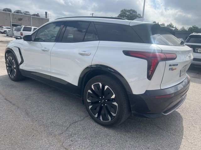 Used 2024 Chevrolet Blazer EV RS image 3