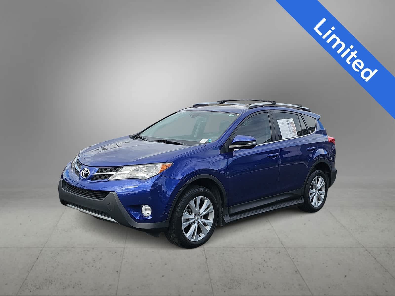 Used 2015 Toyota RAV4 Limited w/ Technology Package AWD/4WD image 4