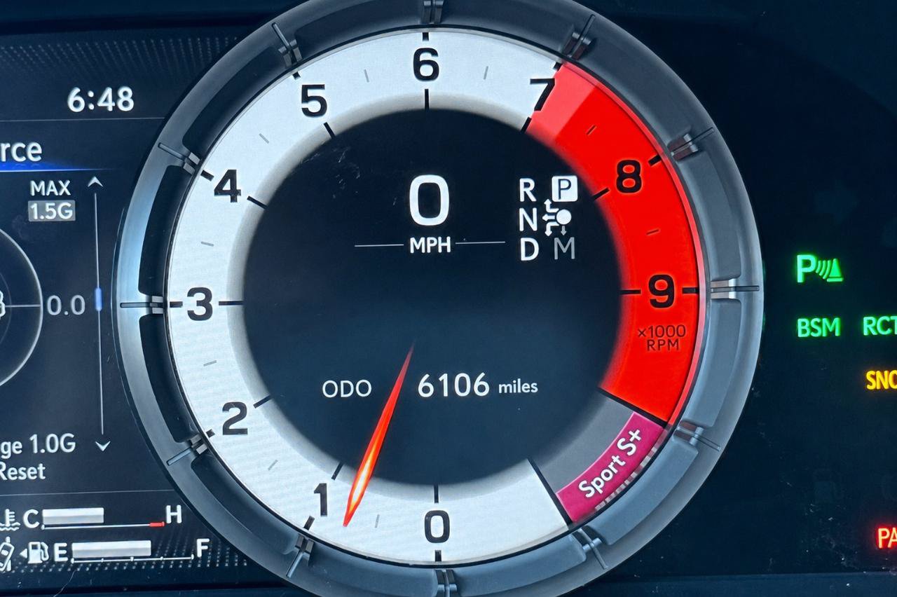 Used 2021 Lexus LC 500 Coupe w/ Performance Package RWD image 26