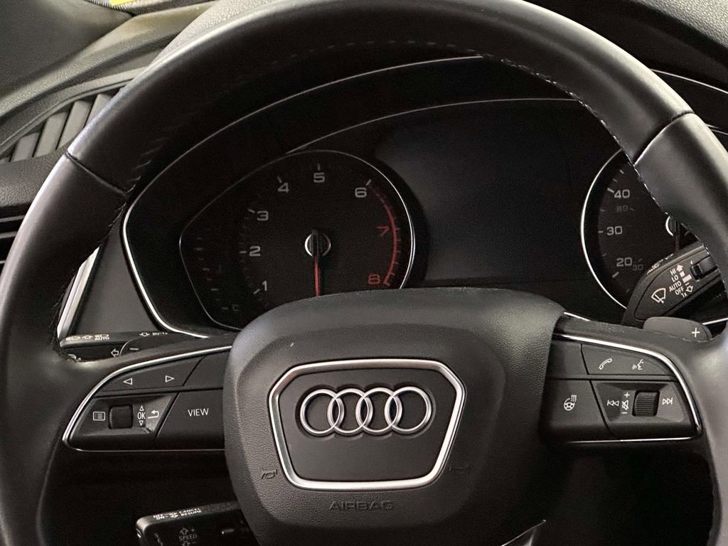 Used 2023 Audi Q5 2.0T Premium w/ Convenience Package image 20
