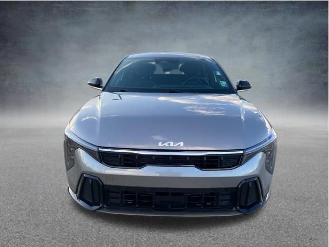 Used 2025 Kia K4 GT-Line FWD image 2