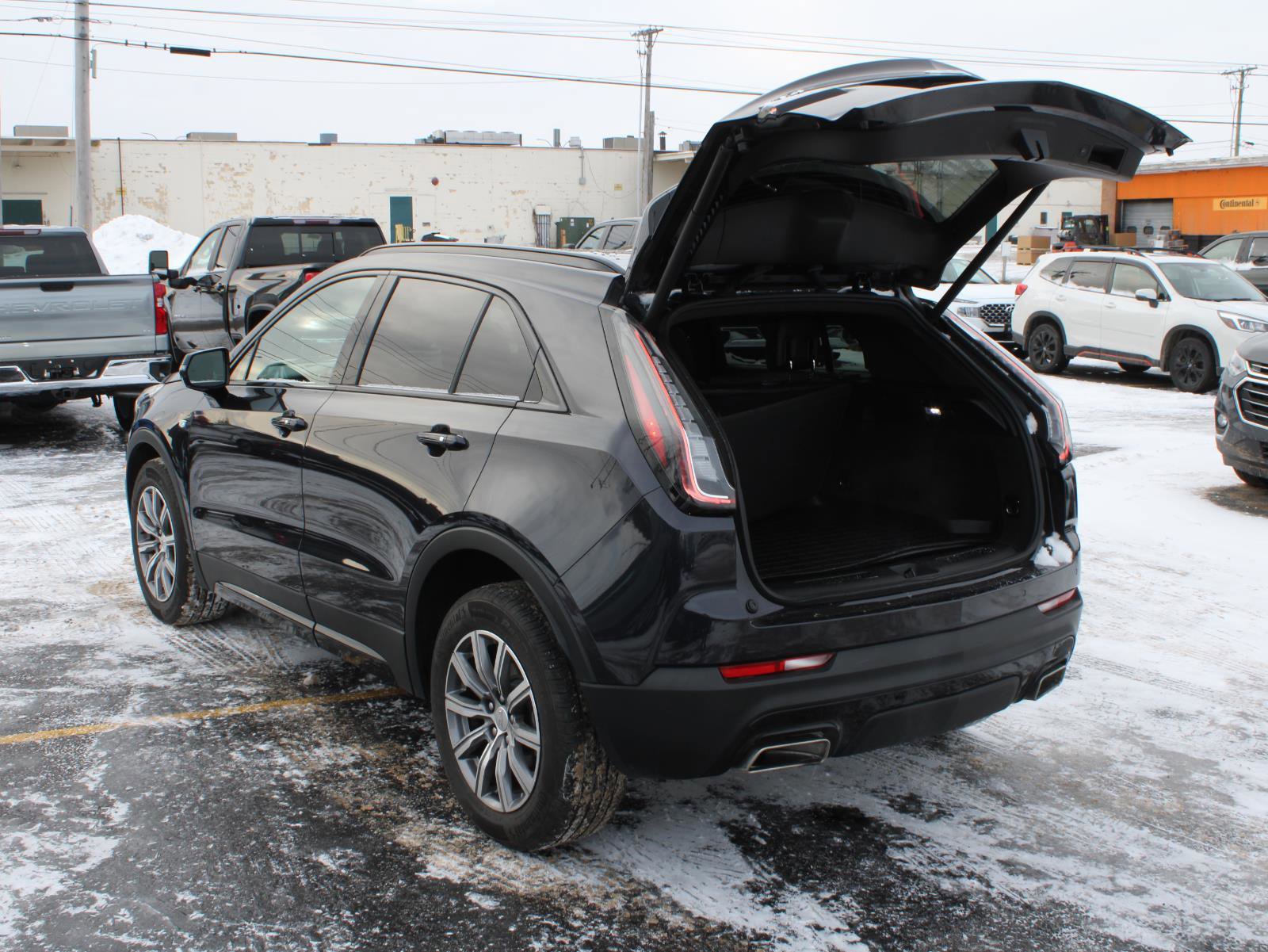 Used 2023 Cadillac XT4 Sport image 7