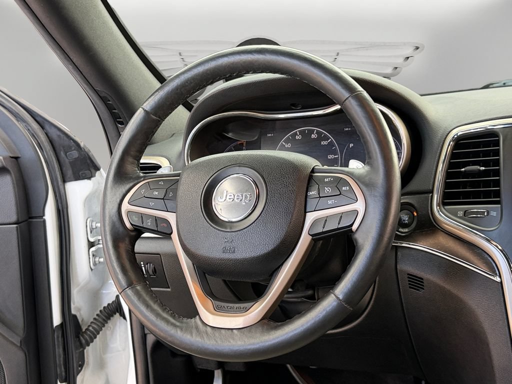 Used 2015 Jeep Grand Cherokee Limited RWD image 12