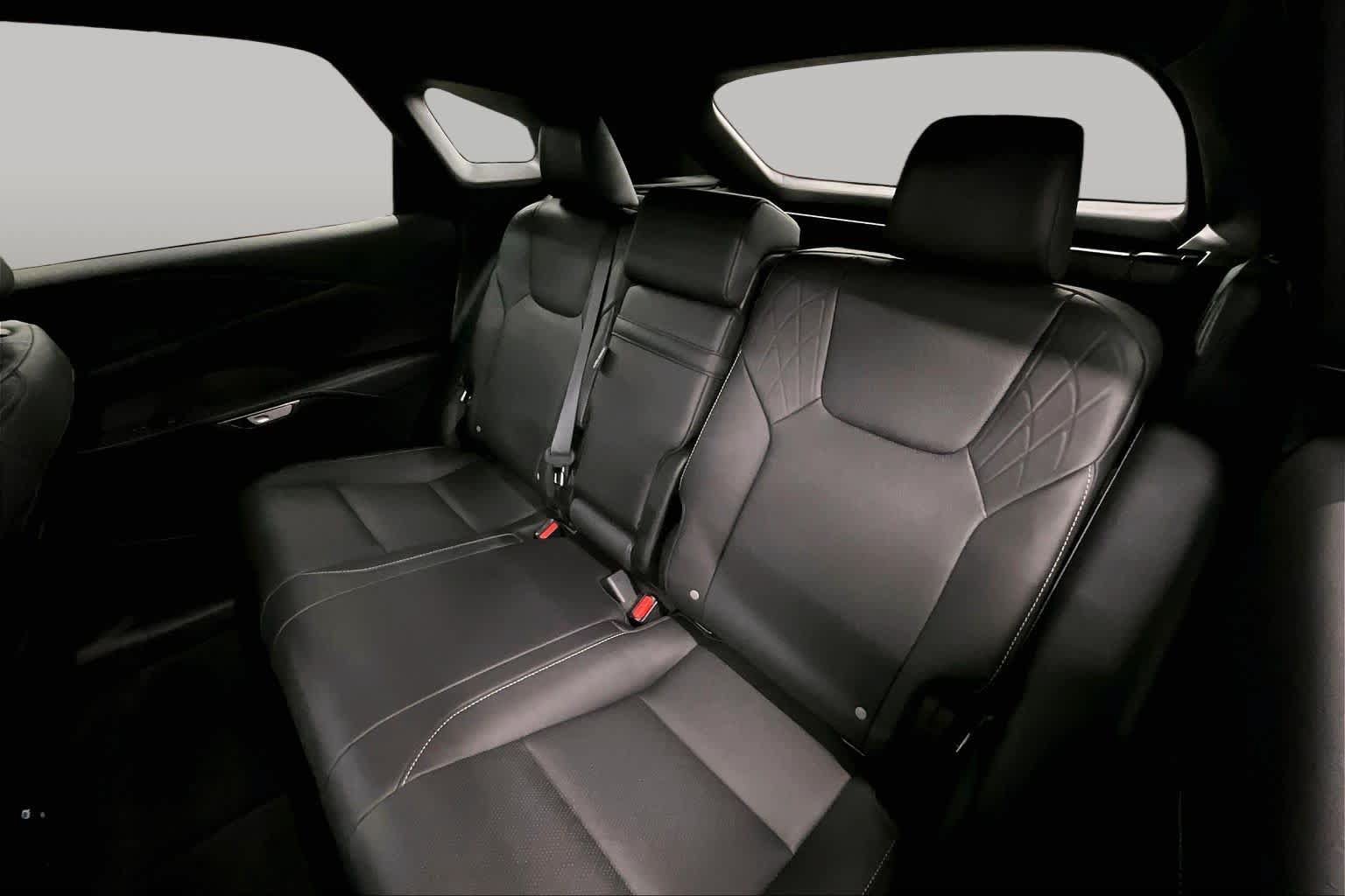 Used 2024 Lexus RX 350 Premium Plus w/ Cold Area Package FWD image 20