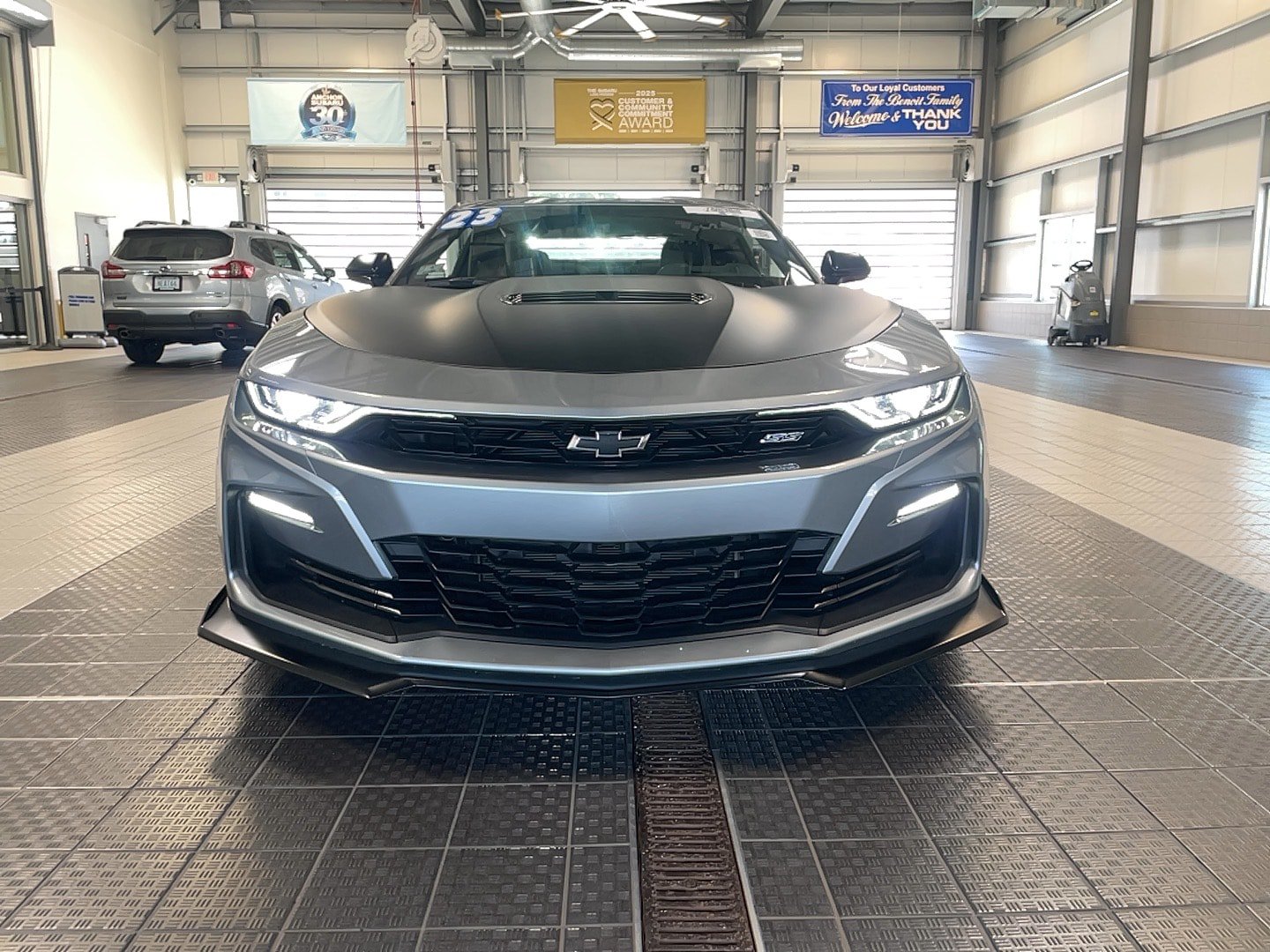 Used 2023 Chevrolet Camaro SS RWD image 3