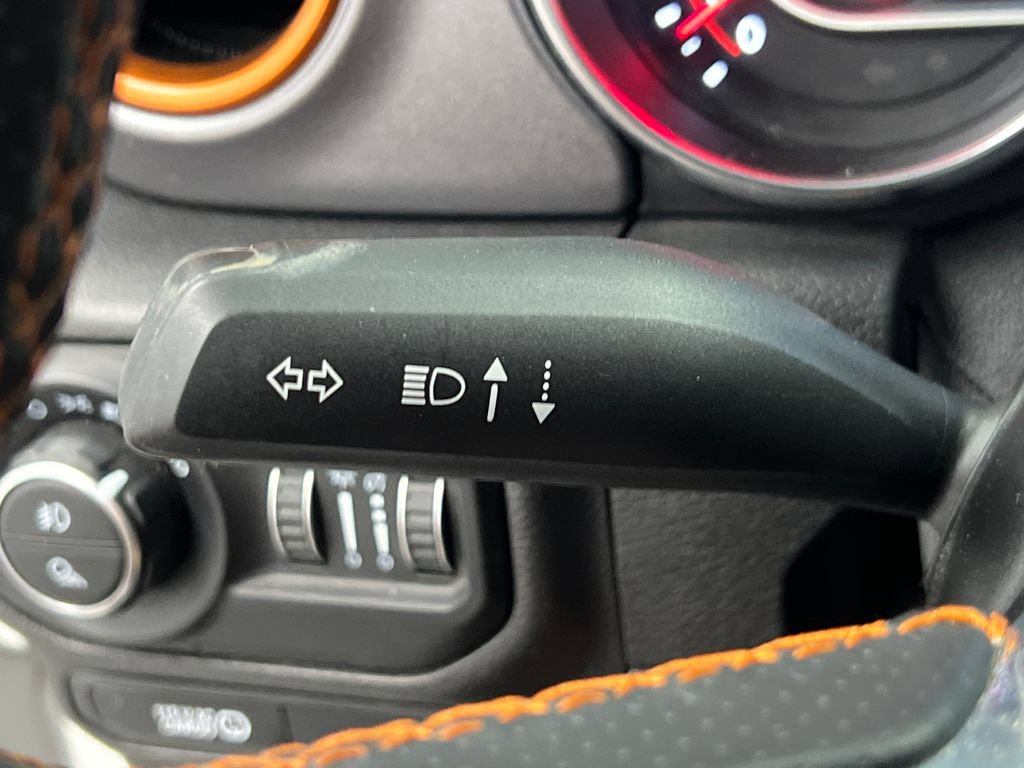 Used 2021 Jeep Gladiator Mojave w/ Dual Top Group AWD/4WD image 43