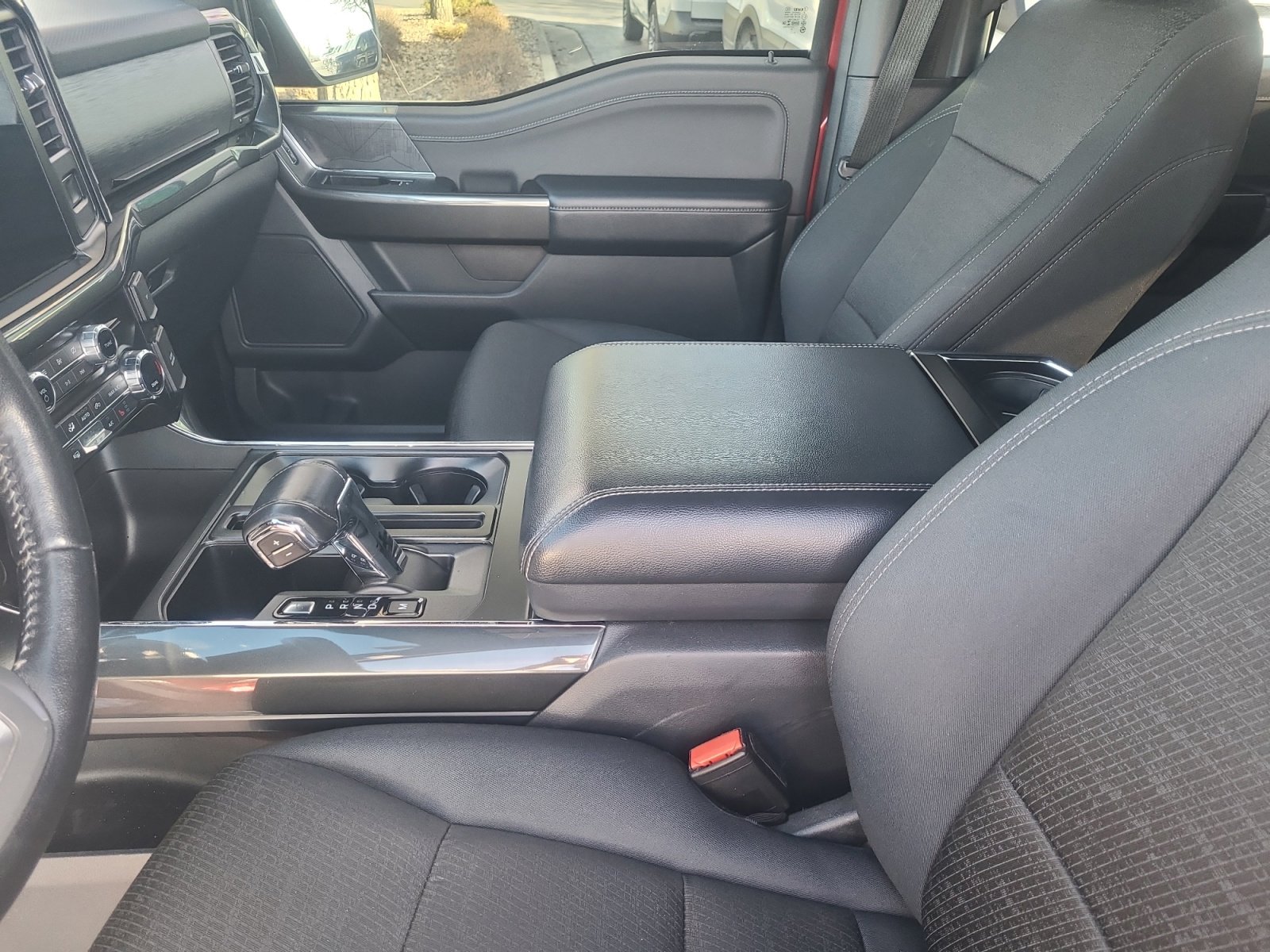 Certified 2021 Ford F150 XLT w/ Equipment Group 302A High image 15