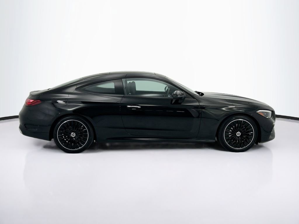 Certified 2026 Mercedes-Benz CLE 300 4MATIC Coupe image 4