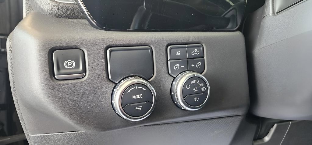 Used 2025 GMC Sierra 1500 SLT image 23