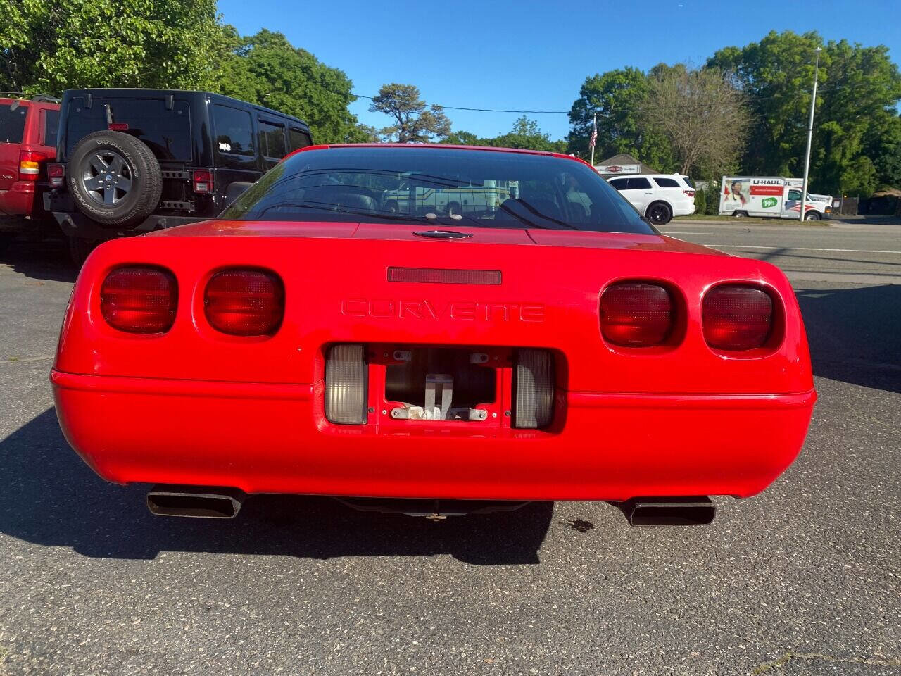 Used 1995 Chevrolet Corvette Coupe image 4