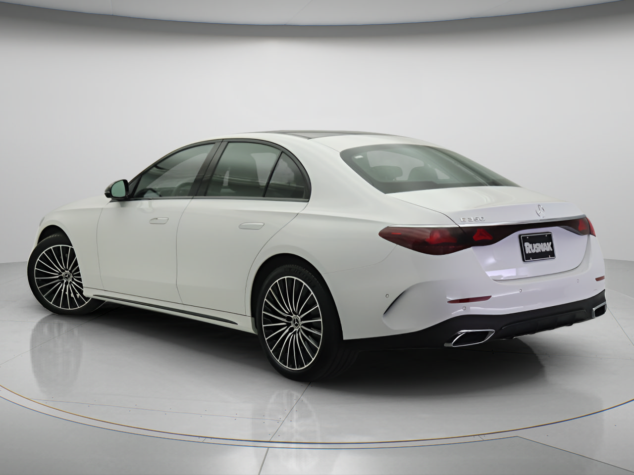 New 2026 Mercedes-Benz E 350 Sedan image 2