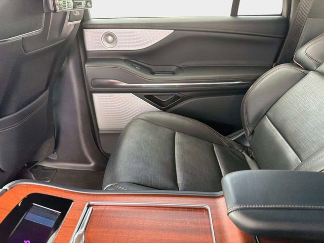Used 2025 Lincoln Navigator L Black Label image 14