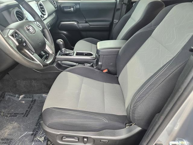 Certified 2021 Toyota Tacoma TRD Off-Road image 18