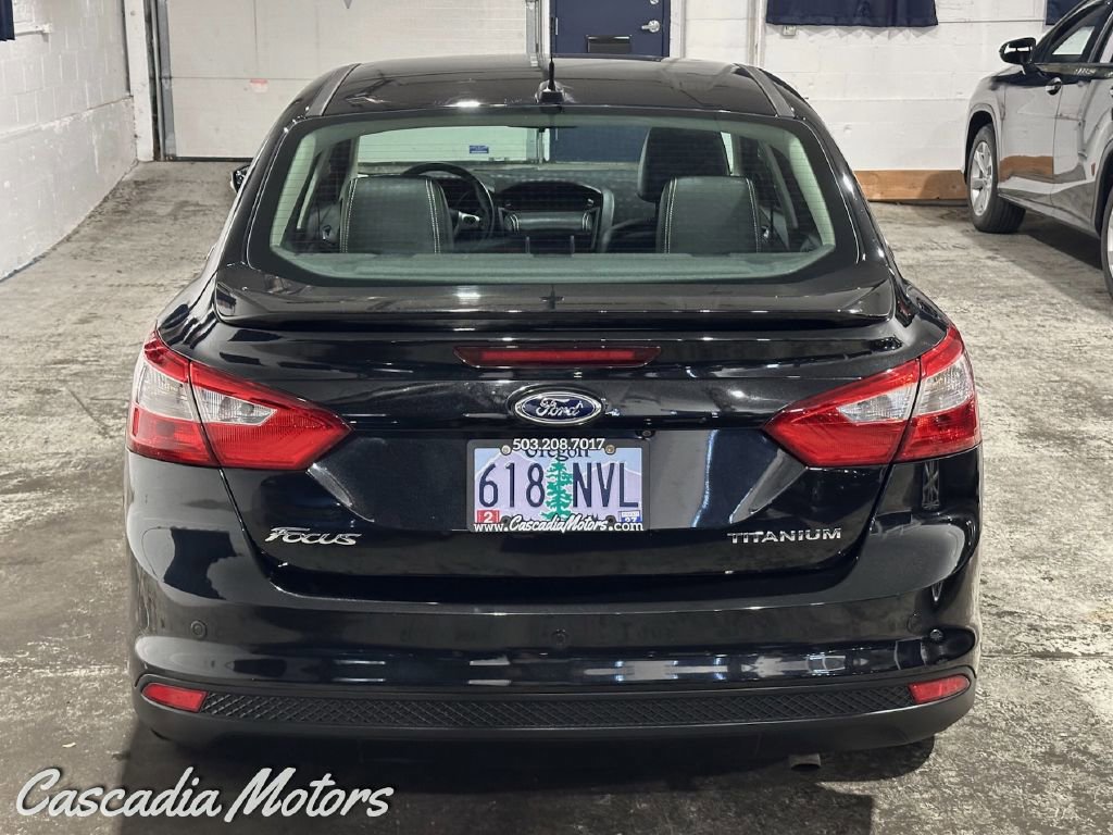 Used 2013 Ford Focus Titanium w/ Titanium Handling Pkg image 6