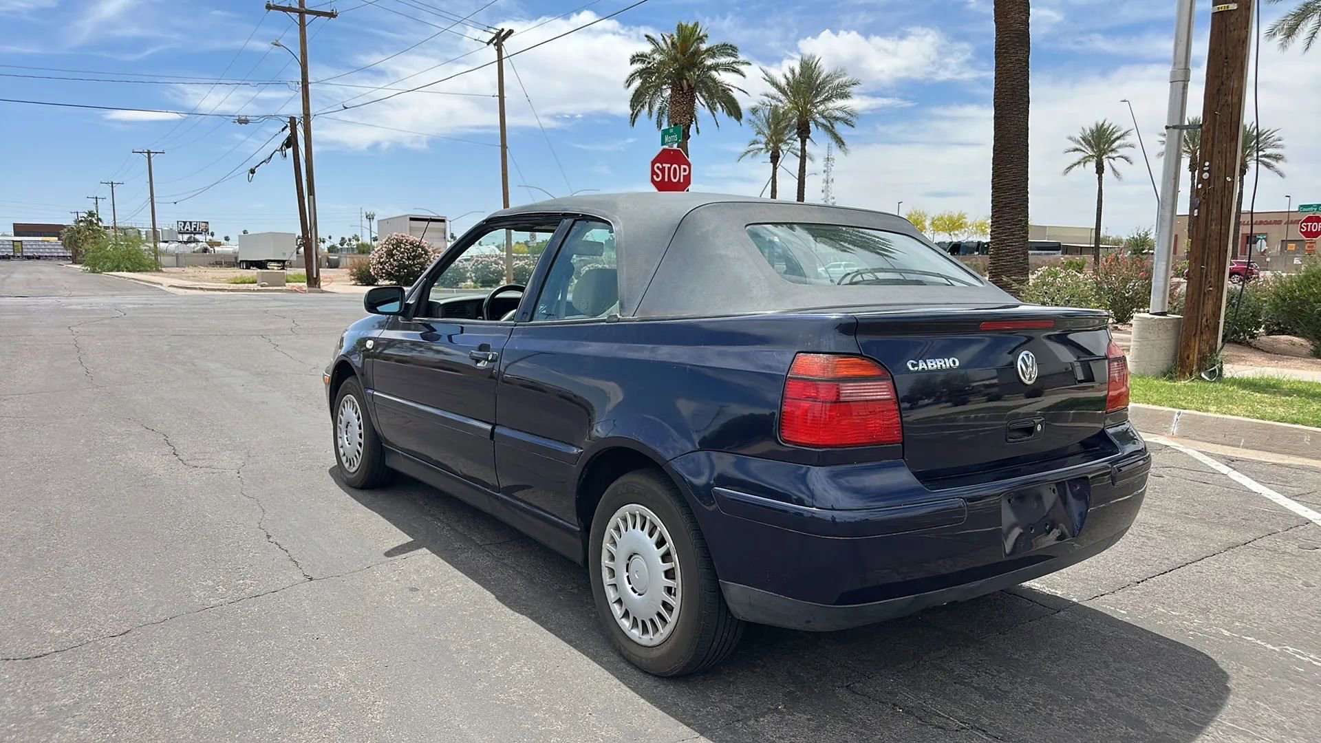 Used 2002 Volkswagen Cabrio GLS image 15