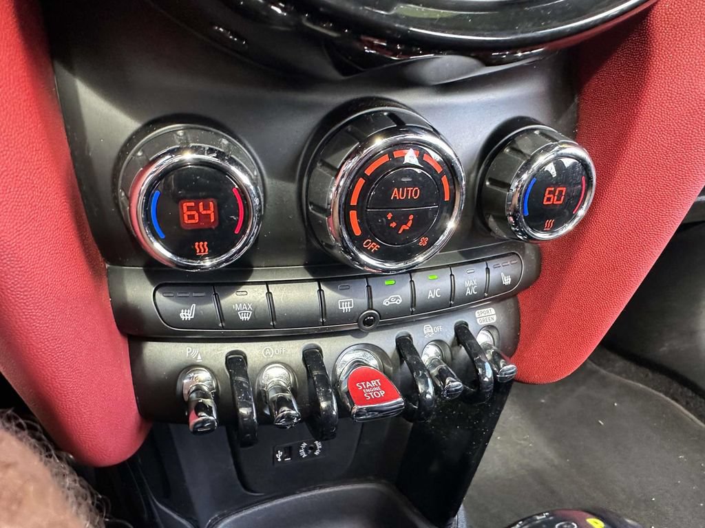 Used 2018 MINI Cooper S FWD image 26